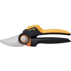 Fiskars X-Series P921 – Ultimate Precision for Effortless Gardening!